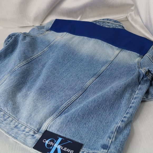 Calvin Klein Jean Jacket - Picture 6 of 7